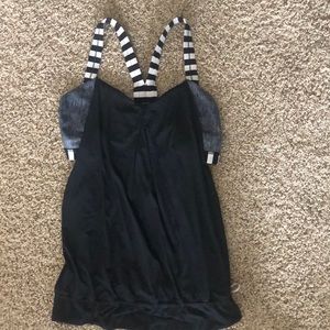 Lululemon built in bra